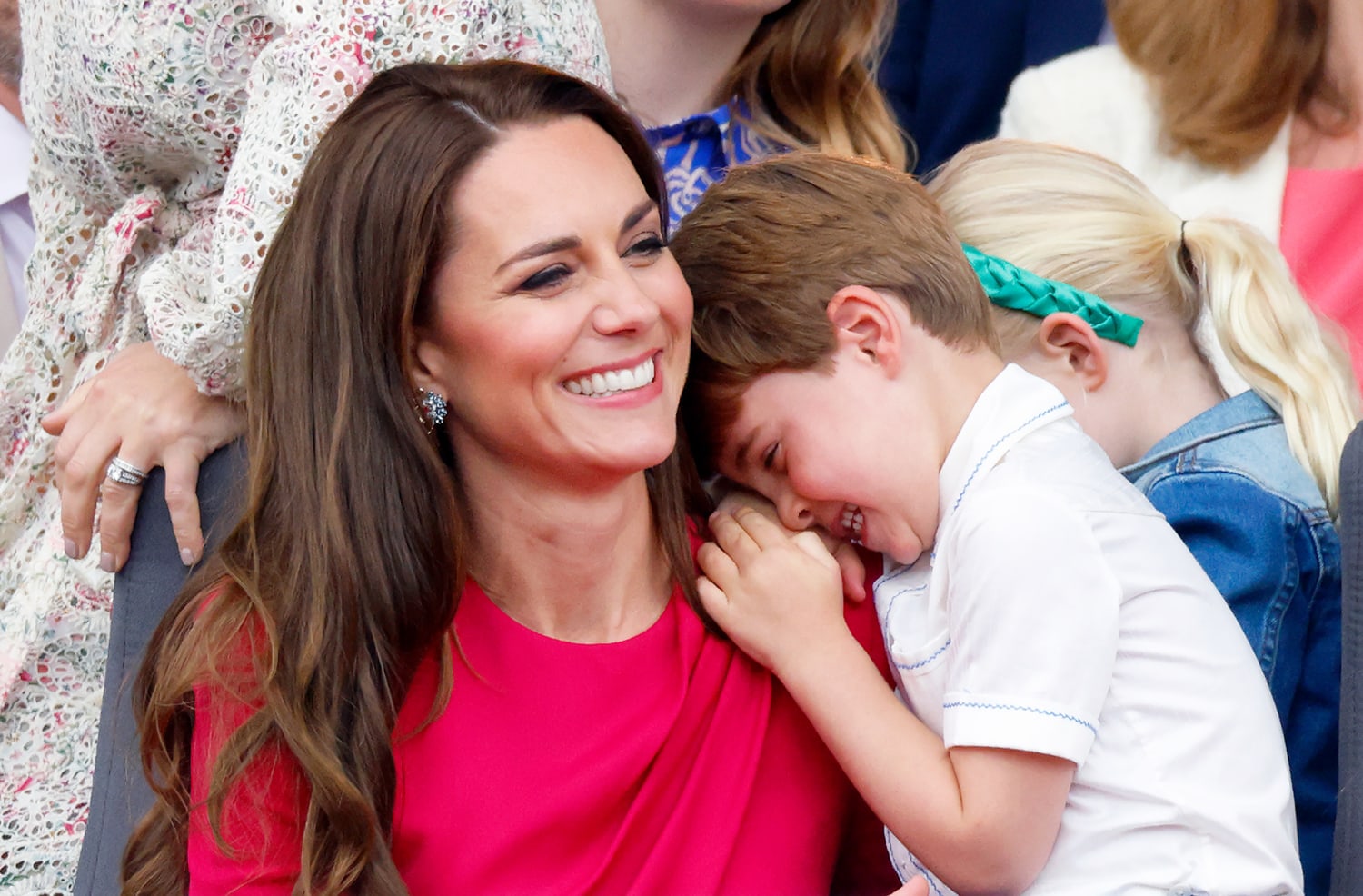 Kate Middleton shares new photo of herself, taken by 6-year-old Prince Louis