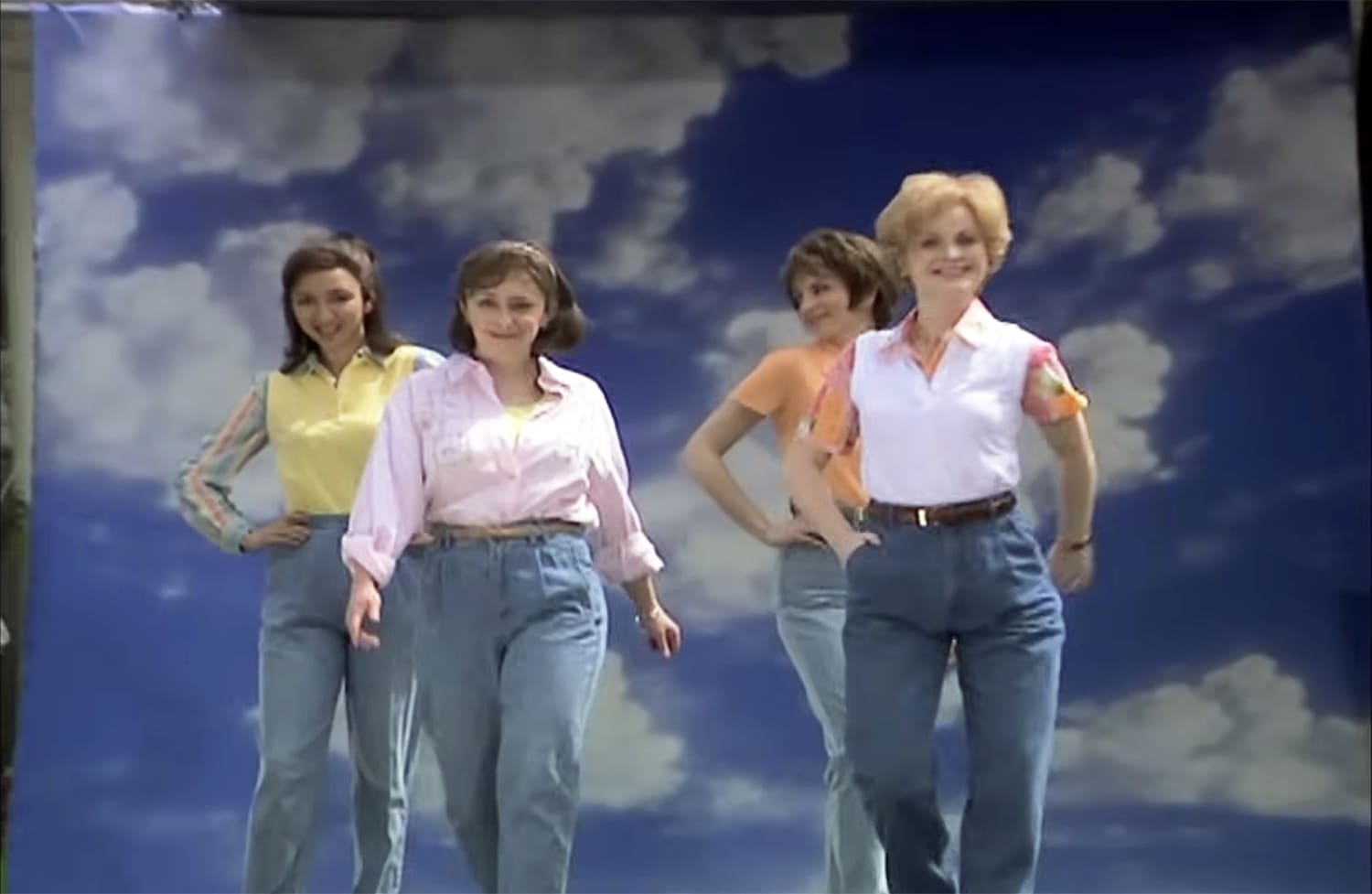 'Mom jeans' and beyond: 10 iconic 'Saturday Night Live' sketches about parenting