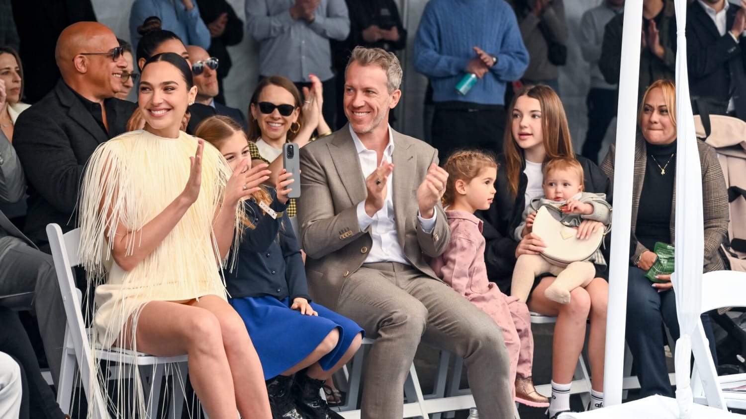 Gal Gadot recibió su estrella en el Paseo de la Fama de Hollywood, image size:1500x844