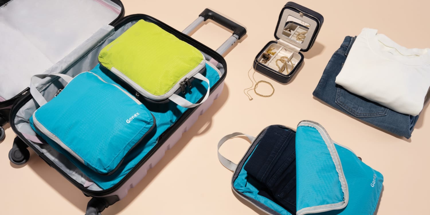 Chic Travel Essentials