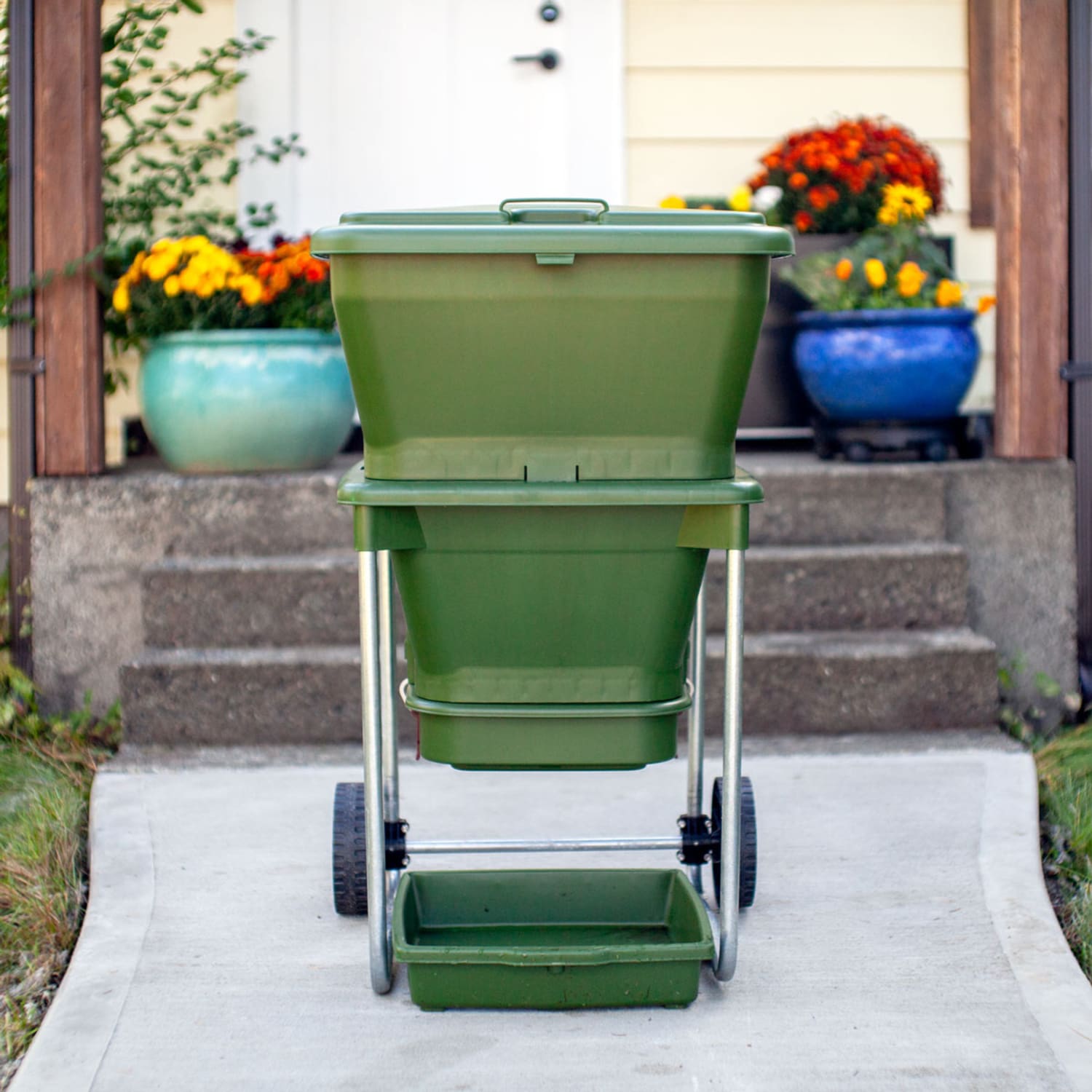 8 Best Compost Bins for 2023 | Kitchen \u0026 Outdoor Compost Bins, image size:1500x1500