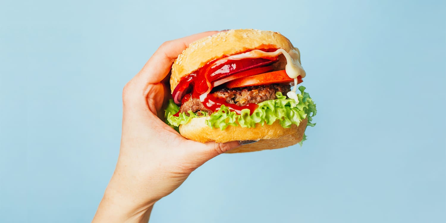 28 National Hamburger Day Deals for Bunderful Savings