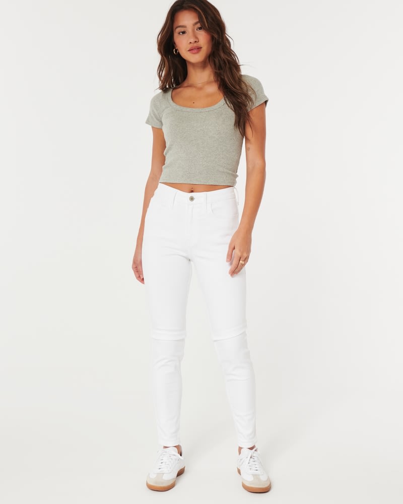 17 Best White Jeans on Sale: Flare, Straight, Wide-Leg and More