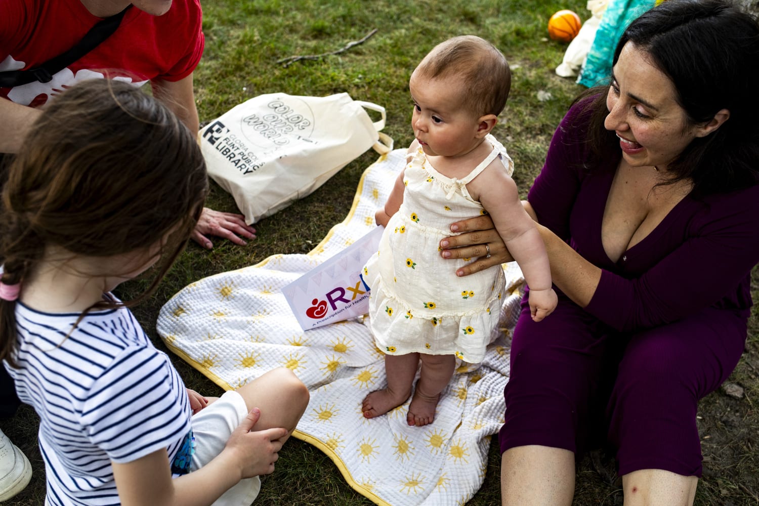 A Michigan program that gives new mothers cash could be a model for rest of U.S.