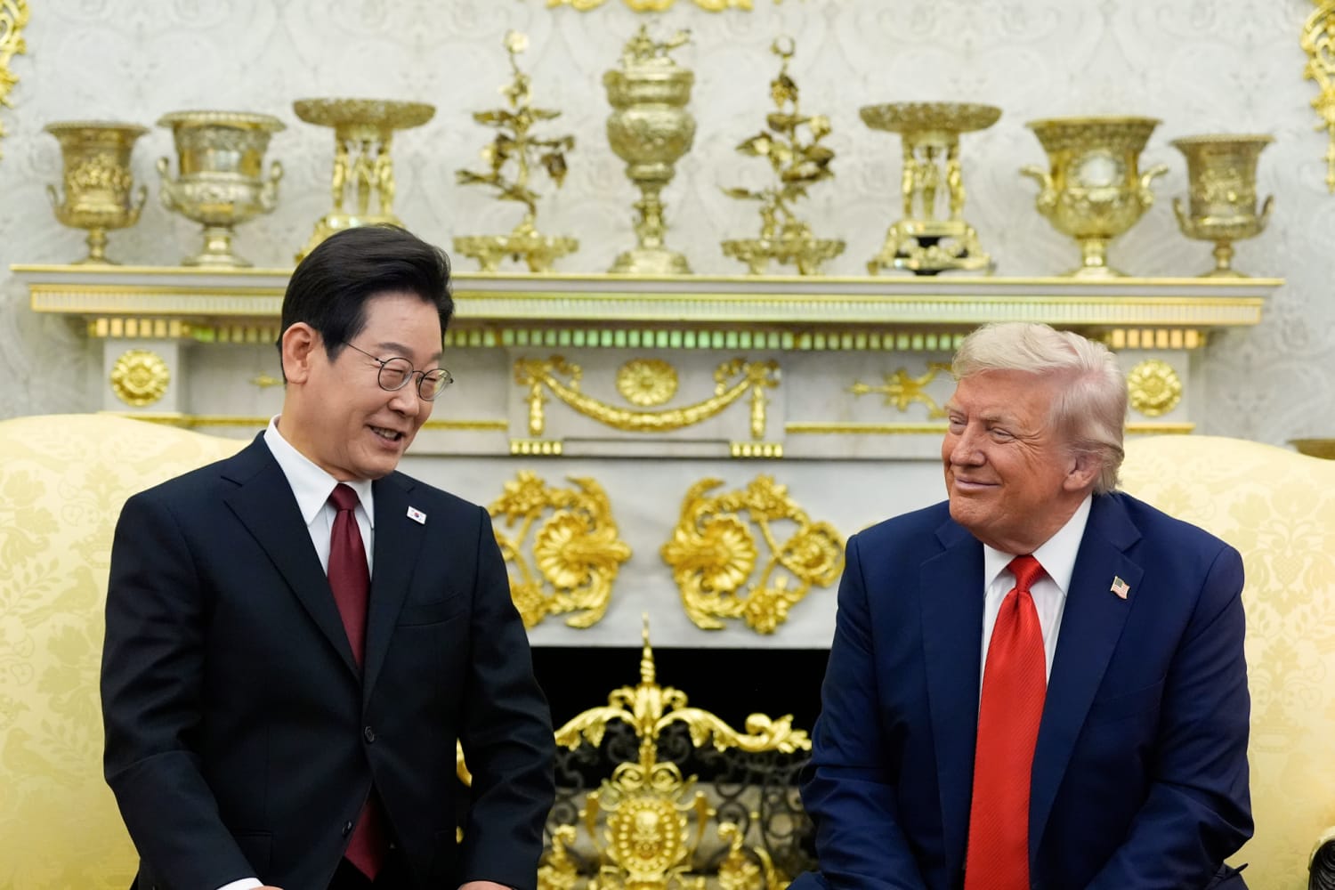 South Korea's Lee meets with Trump, promising to 'Make America Shipbuilding  Great Again'
