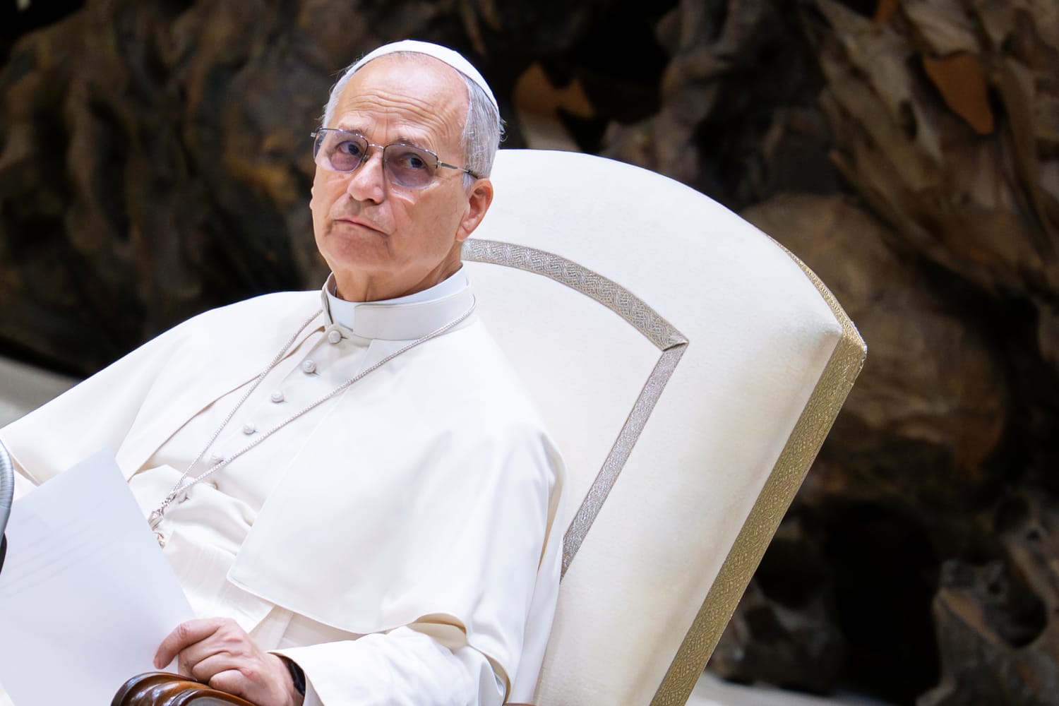 Pope highlights virtue of listening while accepting award from U.S. Augustinians