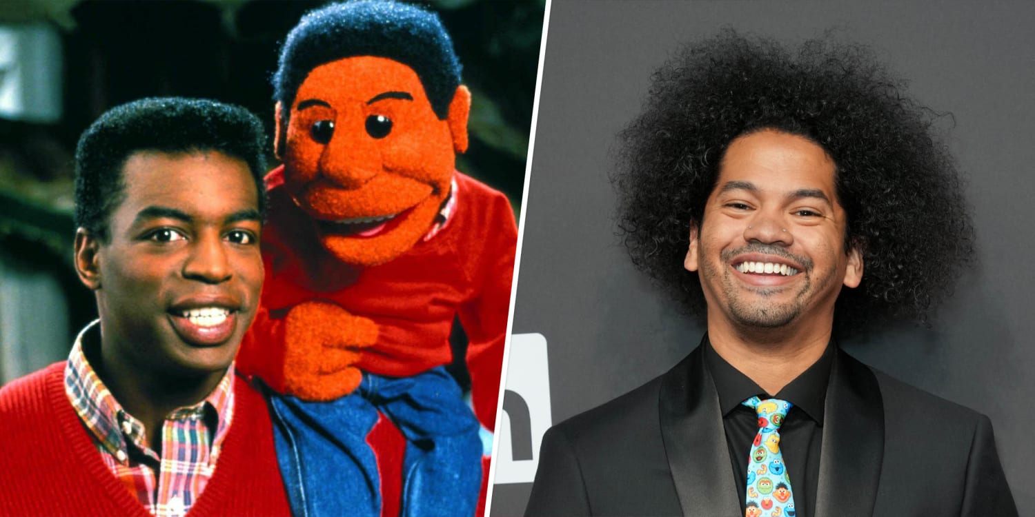 'Reading Rainbow' Is Back! See Who's Hosting Nearly 20 Years After LeVar Burton