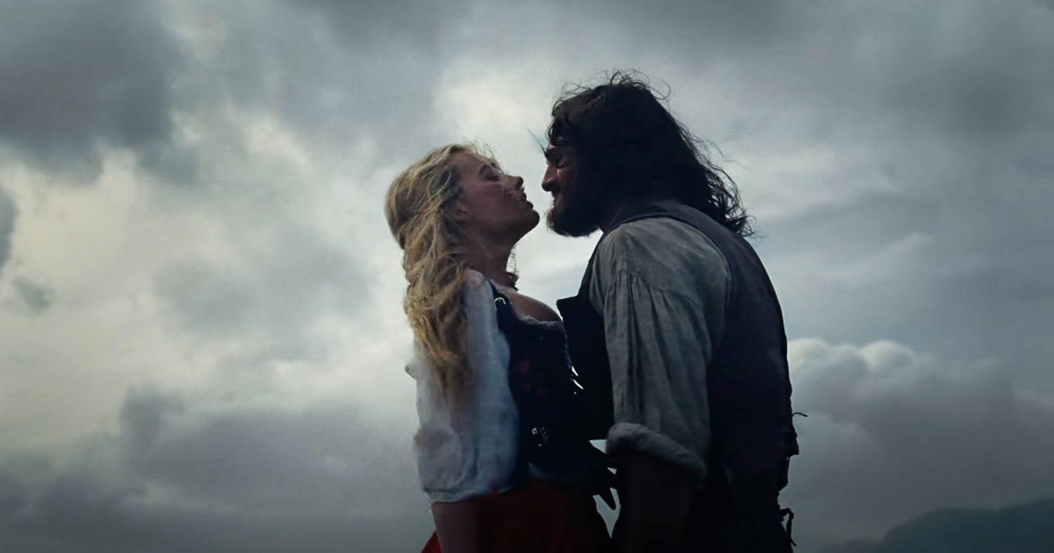 Wuthering Heights' 1st Trailer Shows Margot Robbie and Jacob Elordi in  Steamy Romance