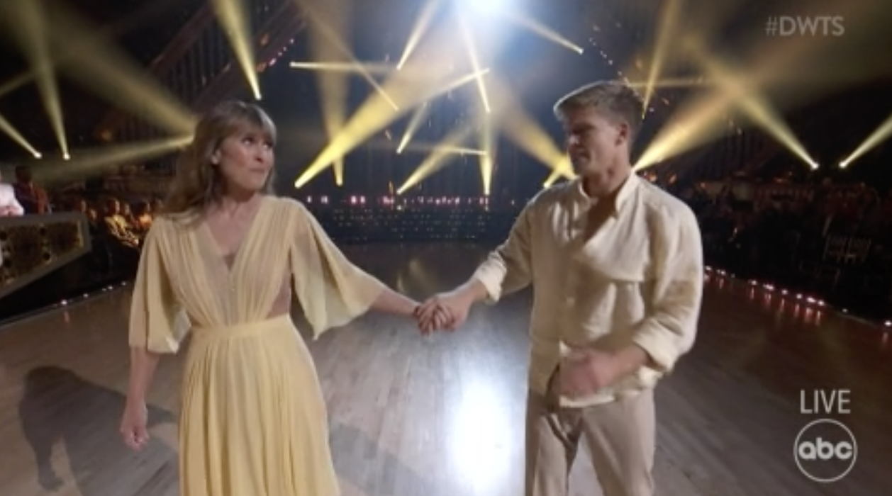 Robert Irwin and Mom Terri Have Emotional Moment During 'DWTS' Dedication Dance
