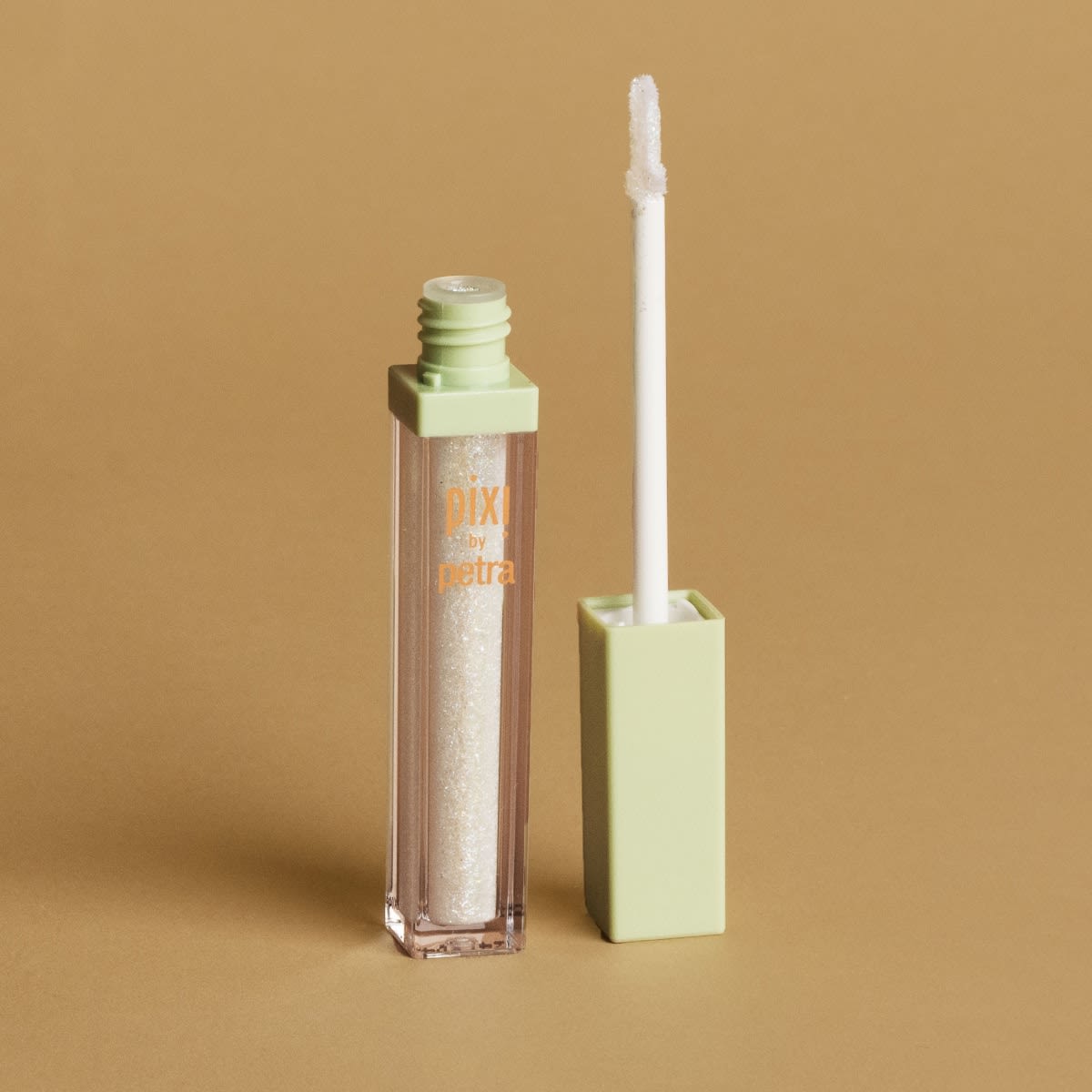 Which Buffy the Vampire Slayer Star Just Got Married?!, image size:1200x1200