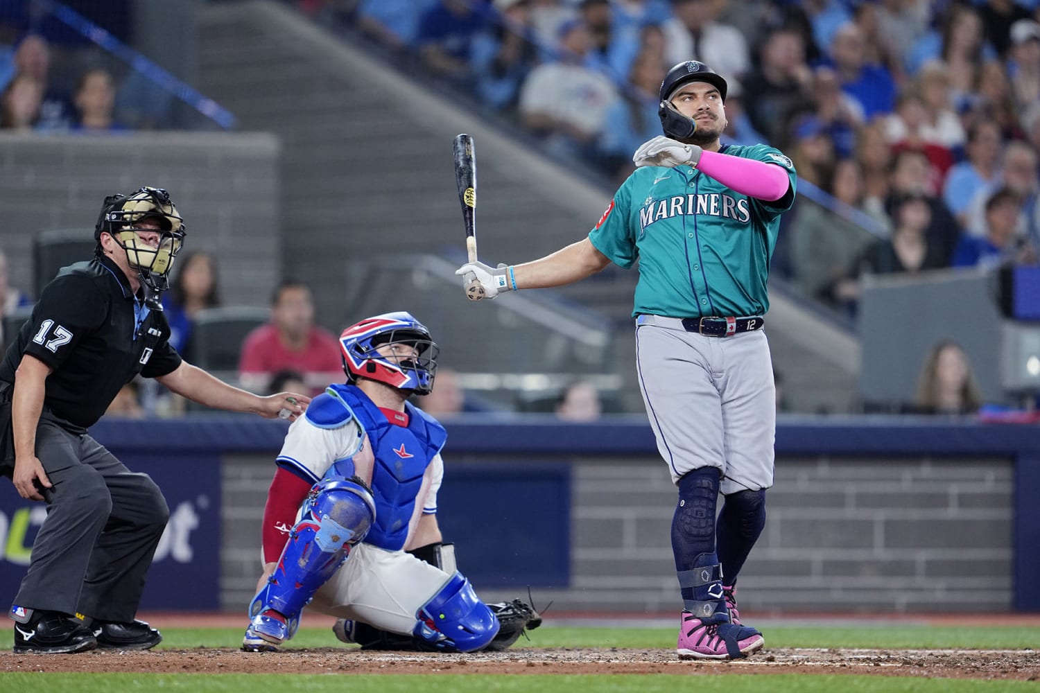 First baseman Josh Naylor agrees to $92.5 million, 5-year contract with  Seattle Mariners