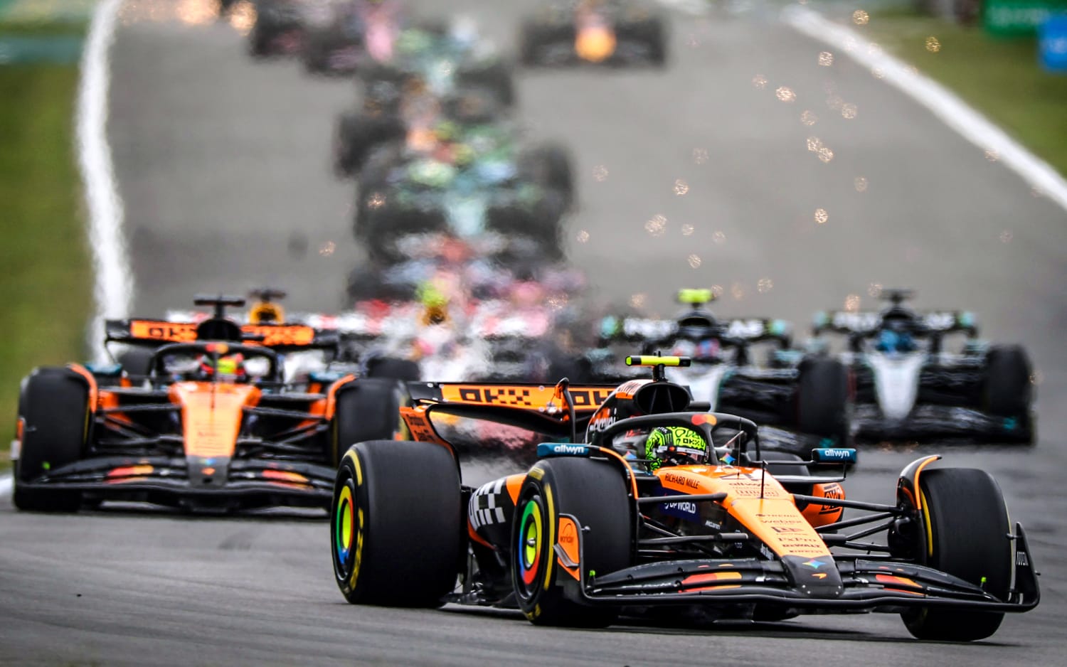 Formula 1 arrives in Las Vegas: Lando Norris seizes control of the  championship fight