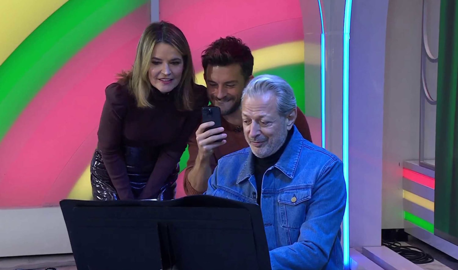 Watch Jeff Goldblum Serenade the TODAY Studio with His Lovely Piano Skills