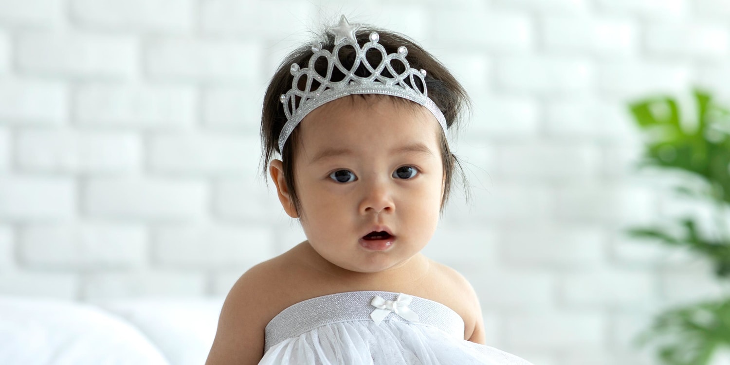 74 Royal Girl Names for Your Tiny Princess  