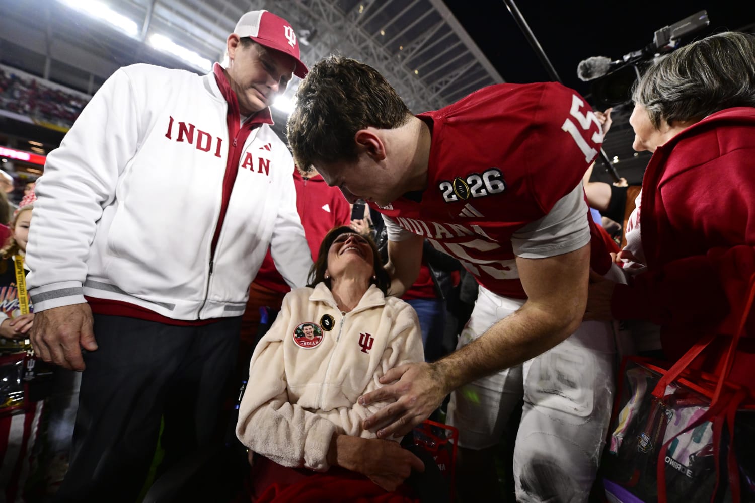 Fernando Mendoza Was Always the 'Underdog.' His Mom Never Let Him Think That Way