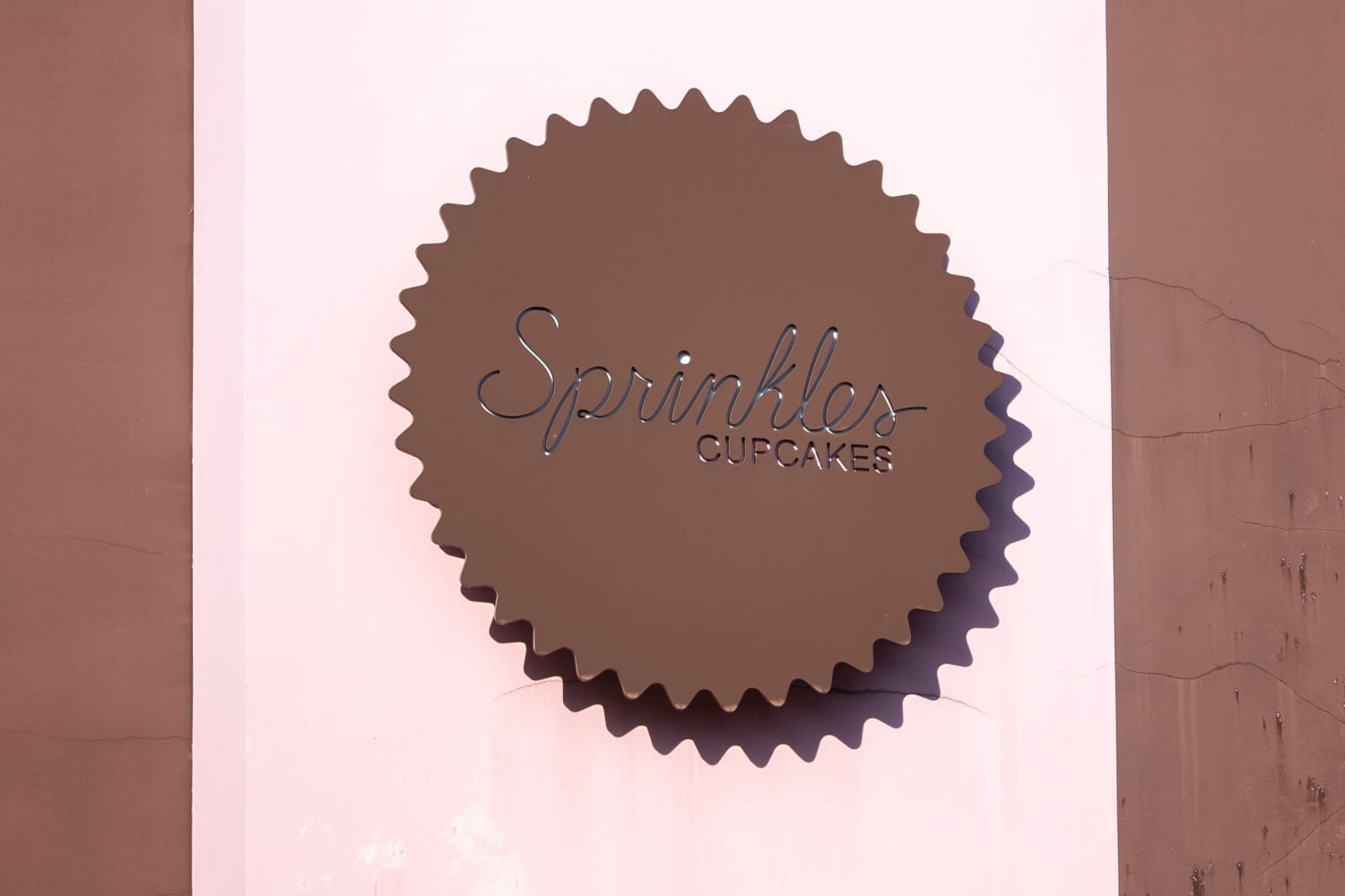 Sprinkles Cupcakes Abruptly Closed All Locations Before 2026, Founder Says