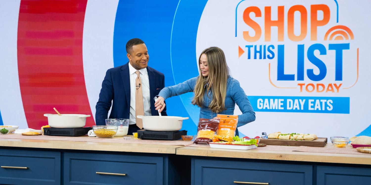 Game-Day Eats: Hot Honey Pizza Bagels, a Buffalo Chicken Quesadilla Bake and More