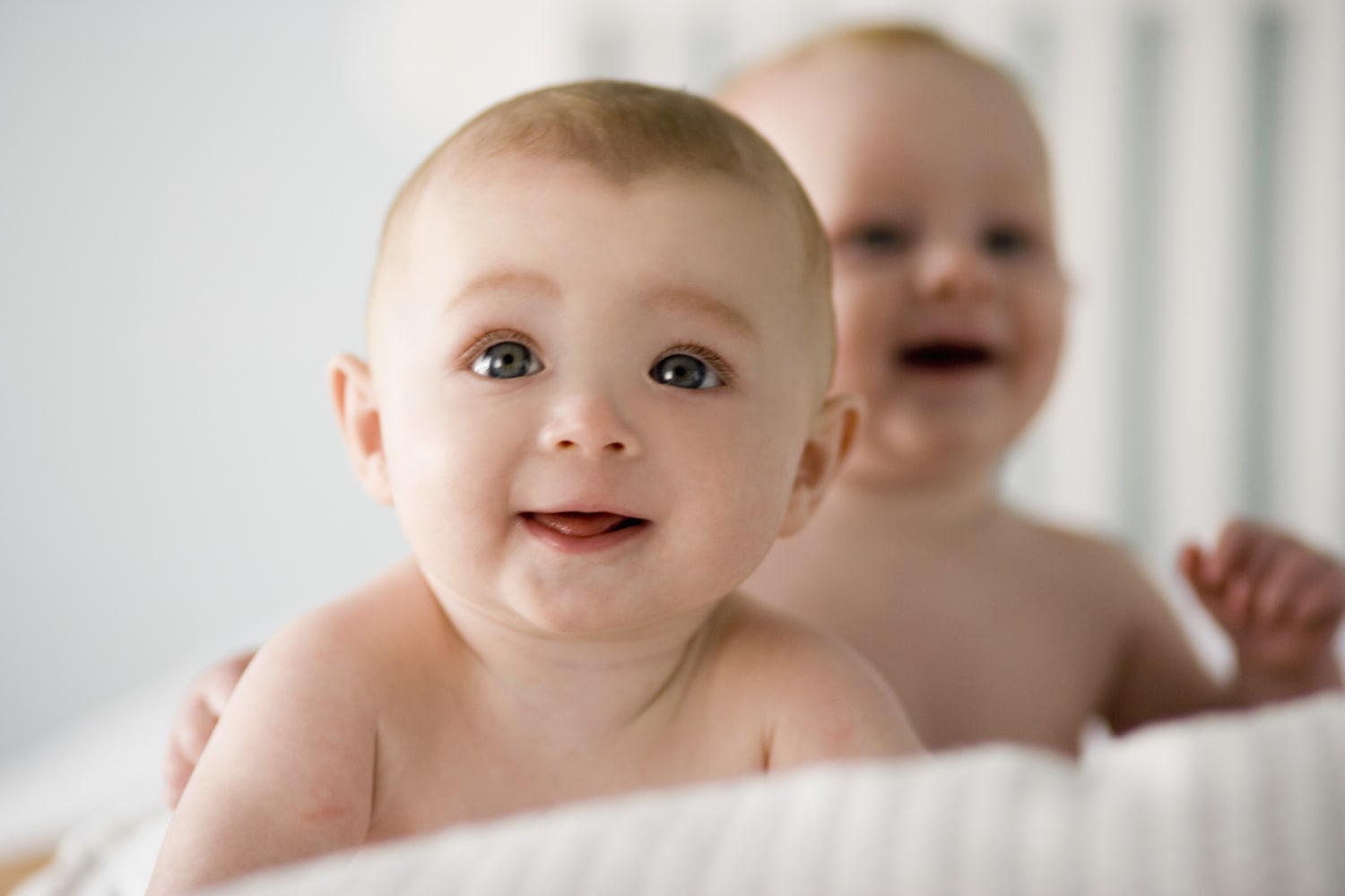 Boy Bands and Showgirls? Experts Explain the 8 Baby Name Trends of the Year
