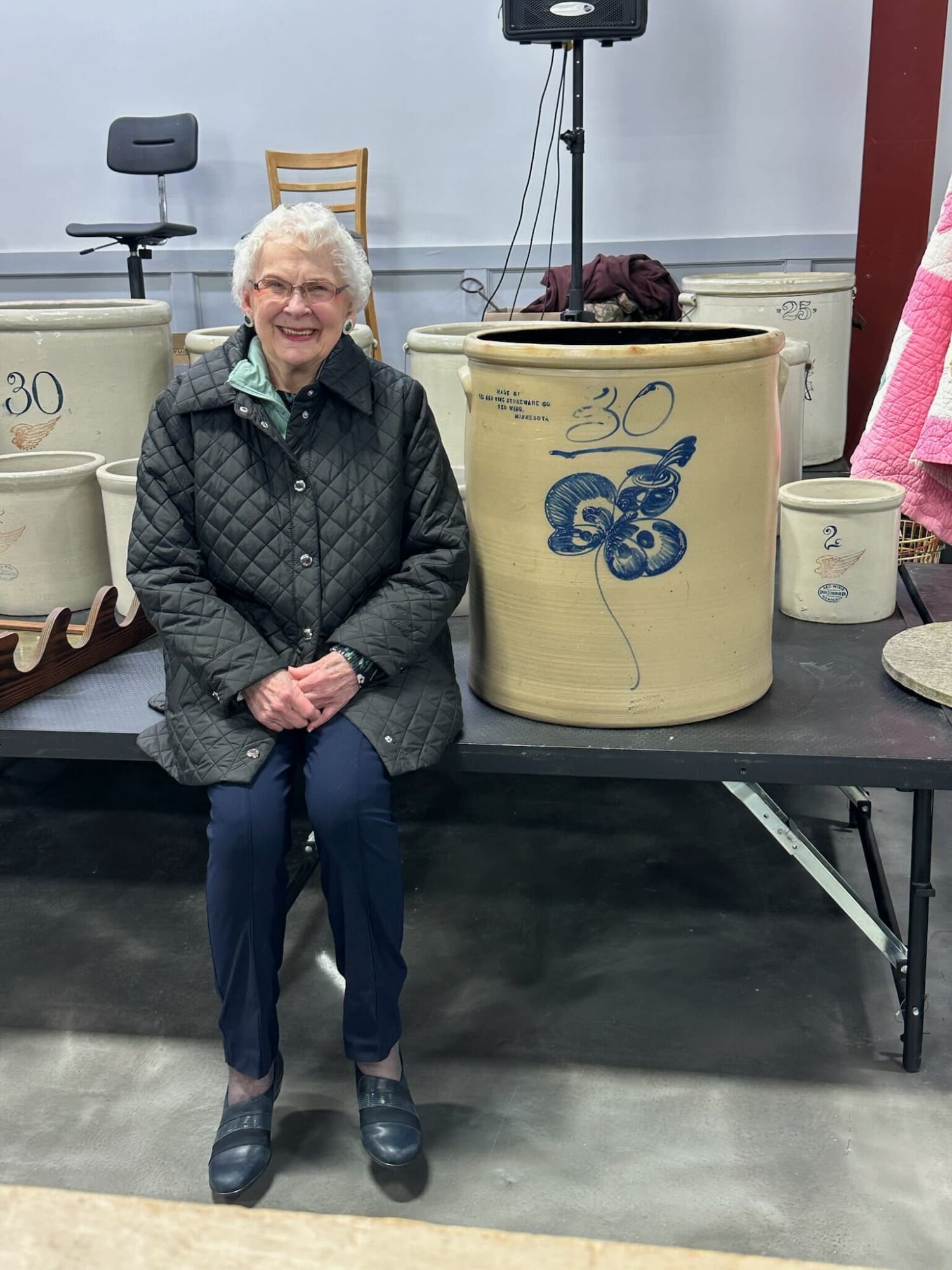 91-Year-Old Woman Hoped to Sell the Crock on Her Back Porch for $300. It Got $32K at Auction