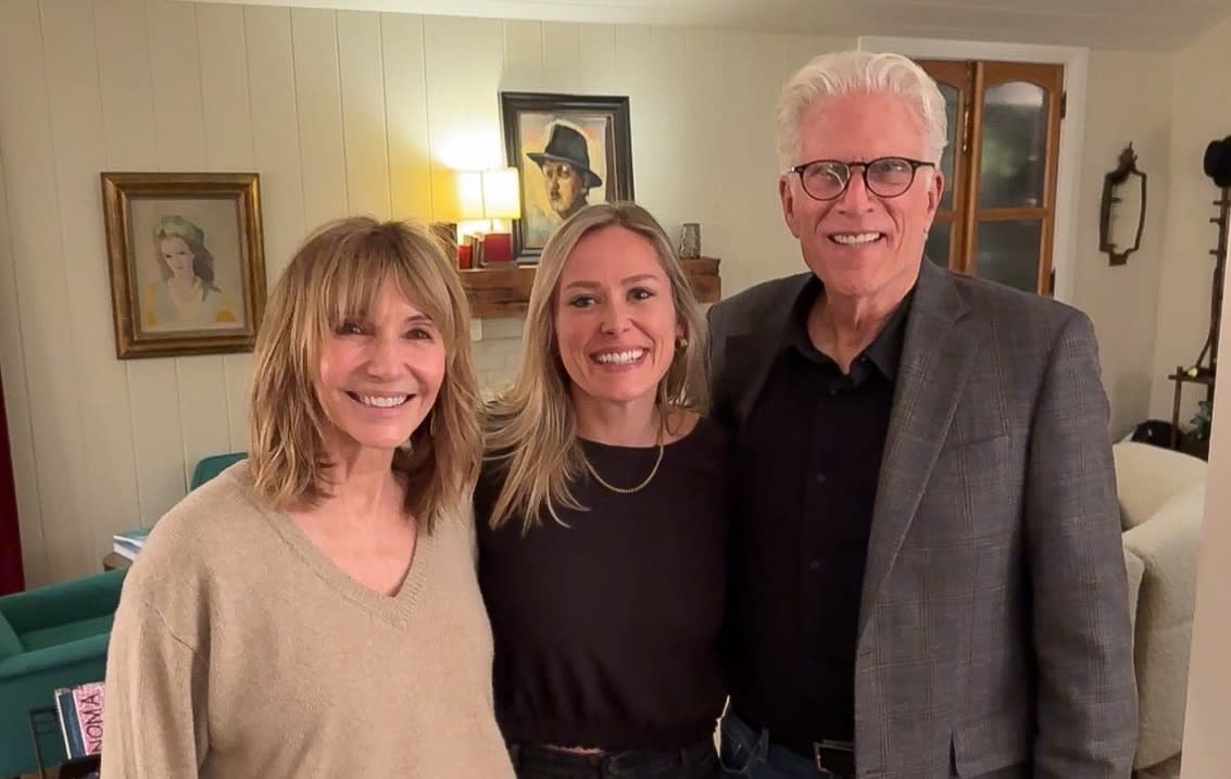 A Chance Encounter With a Celebrity Couple at an Arkansas Cafe Changed a Server's Life