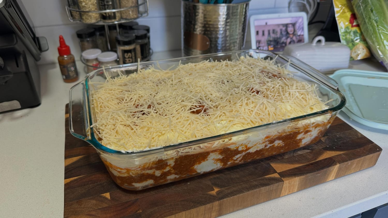 Man Made Lasagna for 12 Guests and None of Them Showed. The Internet Had His Back