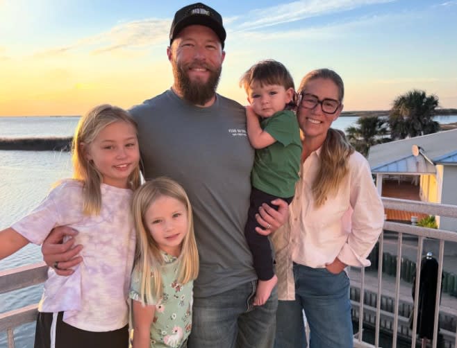 She’s Pregnant With Baby 4 at Age 53. Now She’s Helping Older Moms Start Their Families