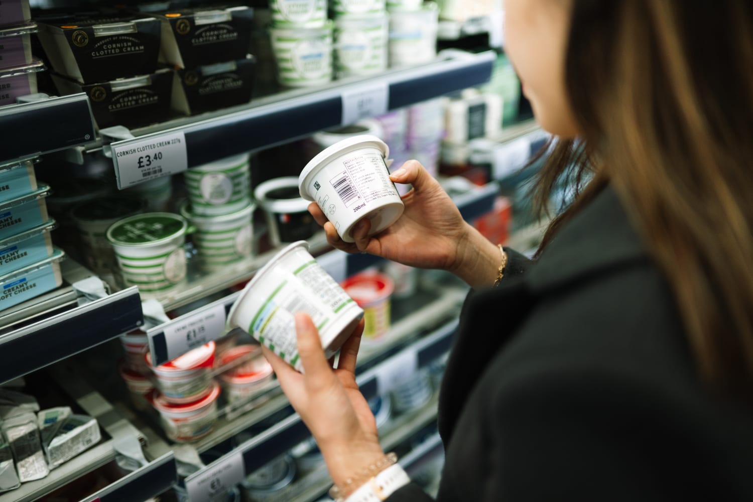 The First Thing a Dietitian Looks at on a Nutrition Label to See If a Food Is Healthy