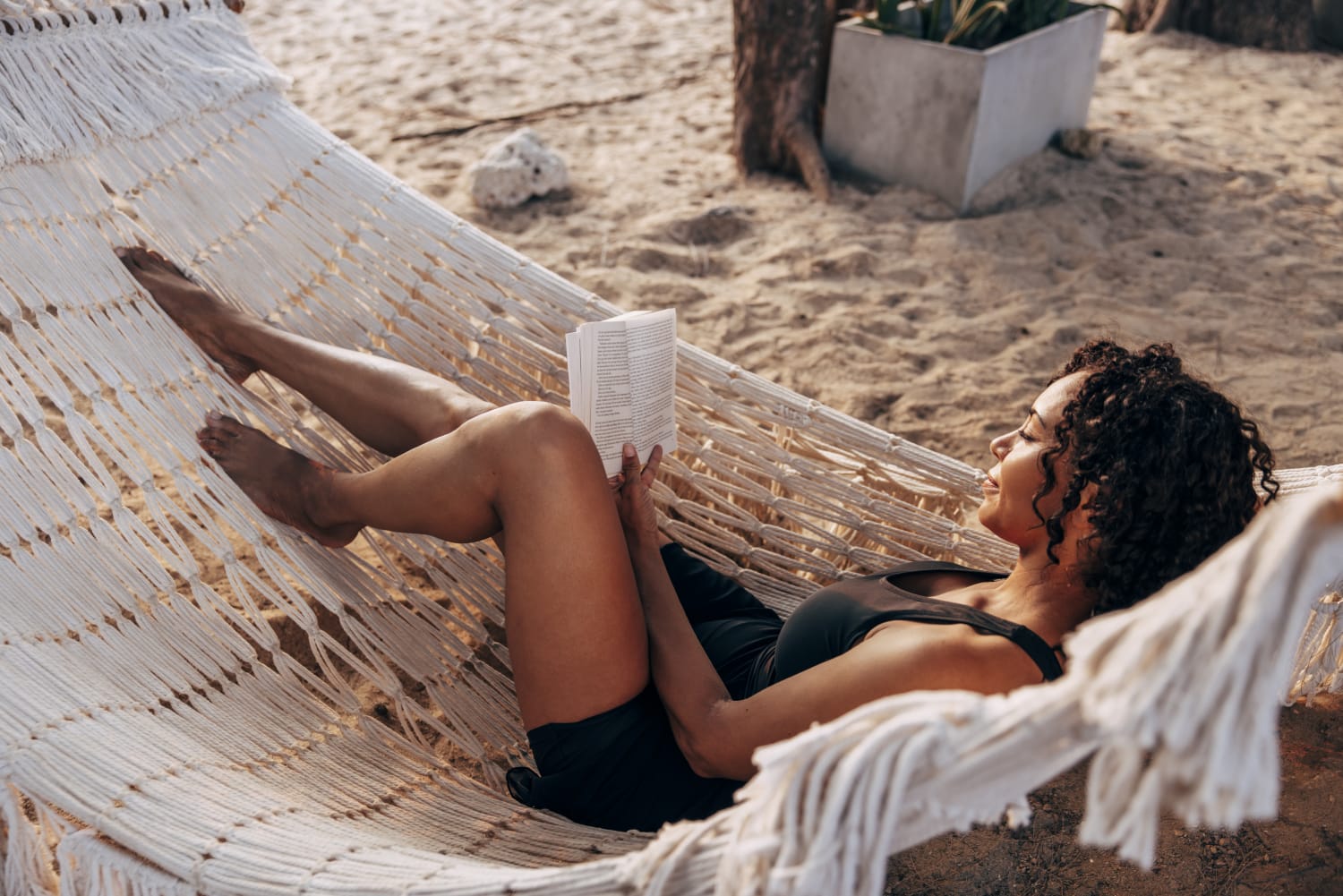 A Therapist Always Does This 1 Thing on Vacation to Prevent Burnout After Returning Home