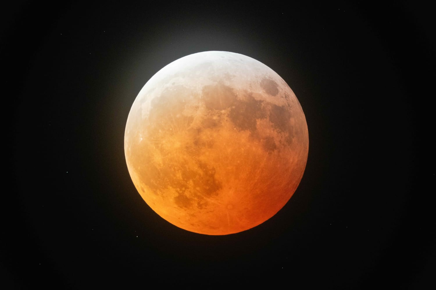 A Lunar Eclipse Will Be Visible Across the US Tonight. Here's How to Watch