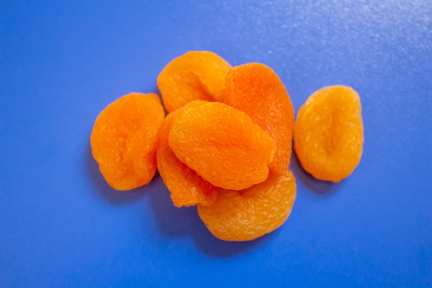 9 Fruits With the Most Calcium for Strong Bones and Teeth