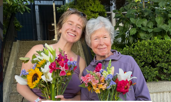 24-Year-Old Who Cares For Grandma With Dementia Shares Their Roommate Adventures