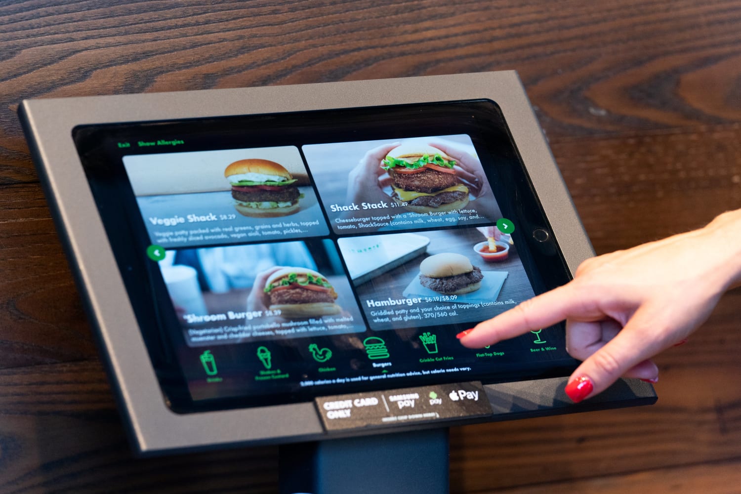 Shake Shack Responds After Customer Who Didn’t Tip is Charged More
