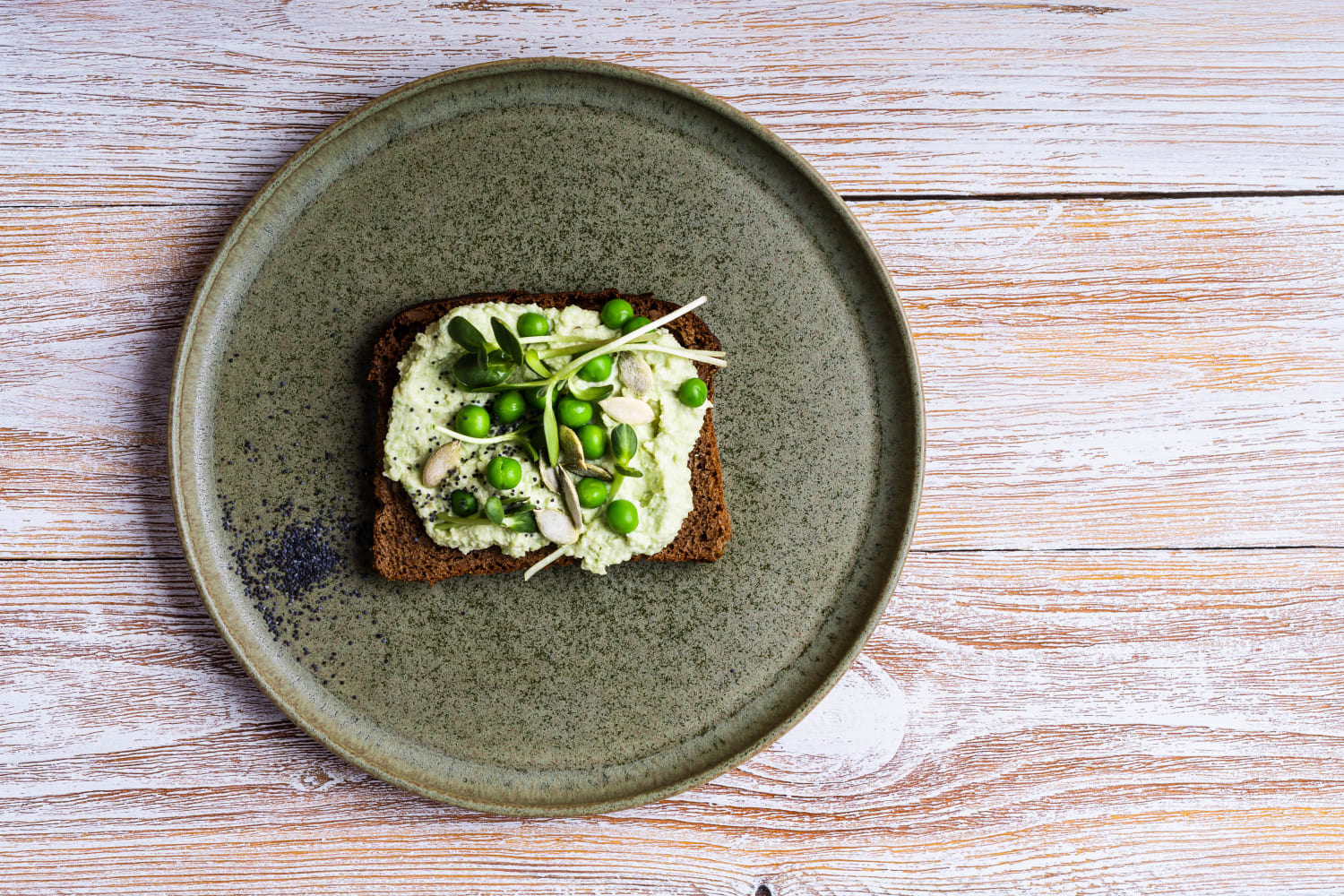 6 Healthy, High-Protein Spreads That Aren’t Peanut Butter, Recommended by Dietitians