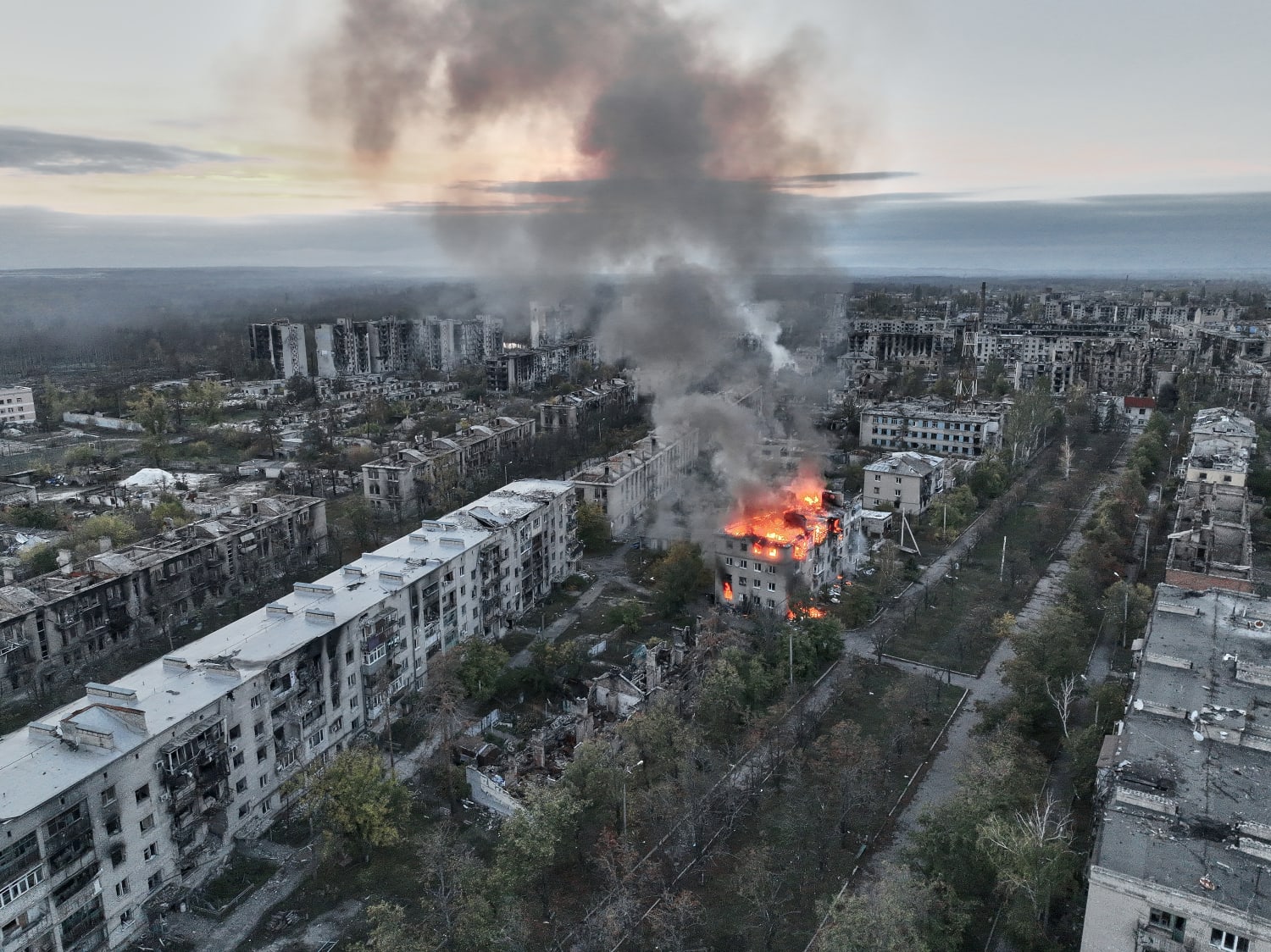 https://www.nbcnews.com/world/ukraine/ukraine-says-starlink-back-normal-week-limits-rcna605368 social preview image