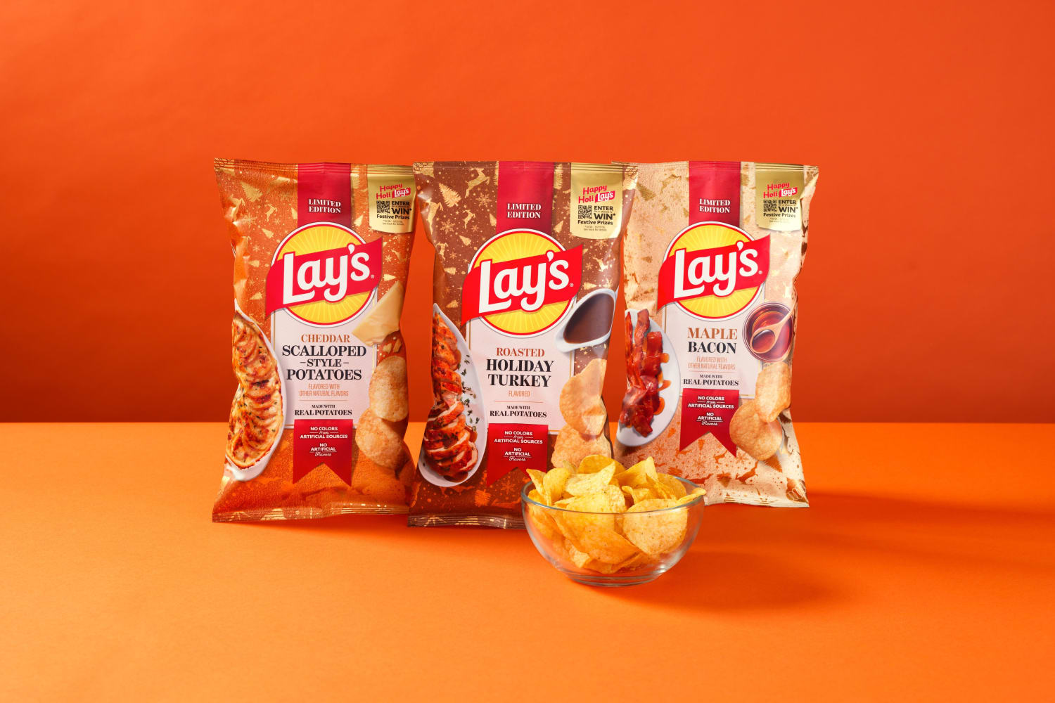 Lay’s Wants Us to Eat Thanksgiving Dinner by the Handful, so I Tried the New Chips