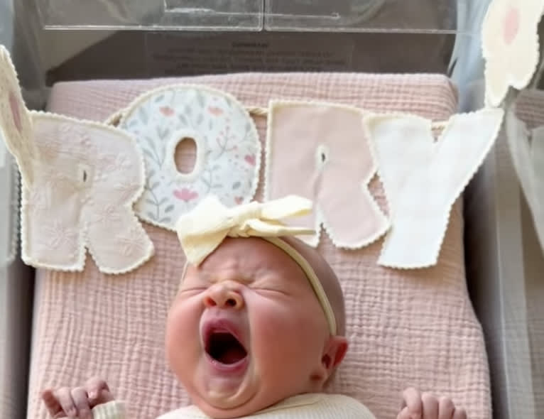 Oh My Stars (Hollow)! Mom Names 4 Kids After Her Favorite Show