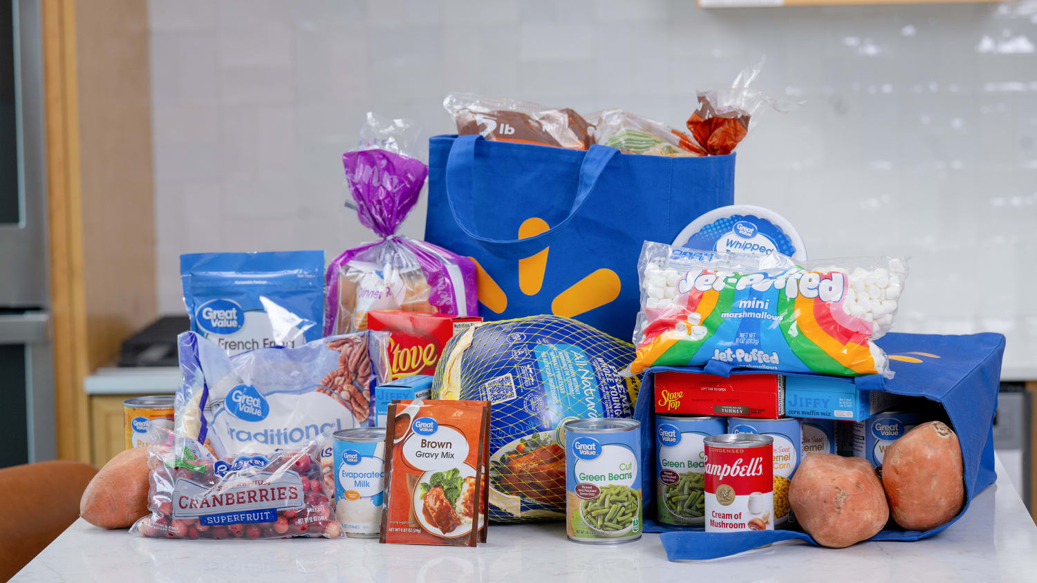 Walmart Is Selling a Thanksgiving Meal Basket That Costs $3.50 Per Person. Here’s What You Get
