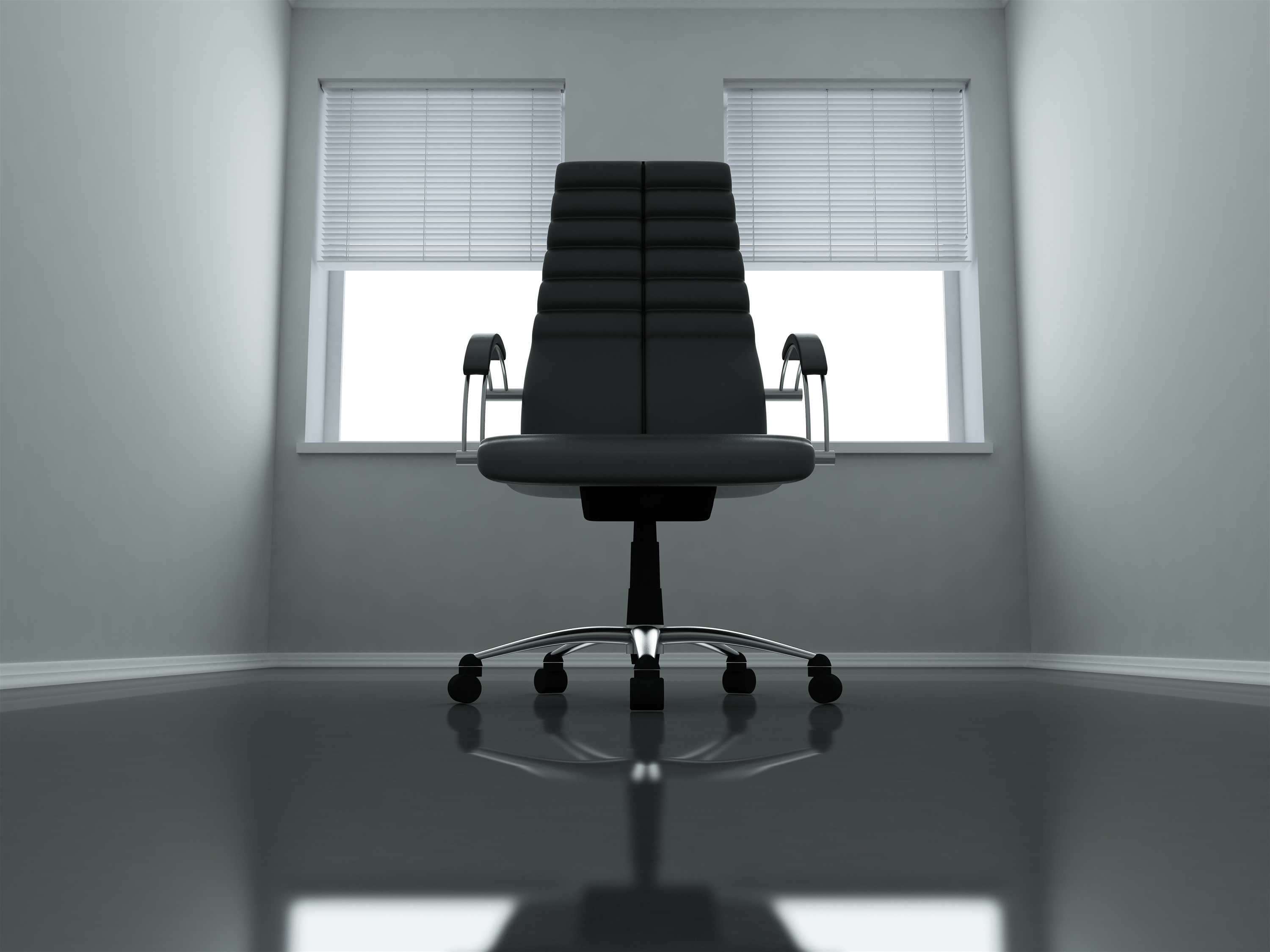 Пустой стул в офисе