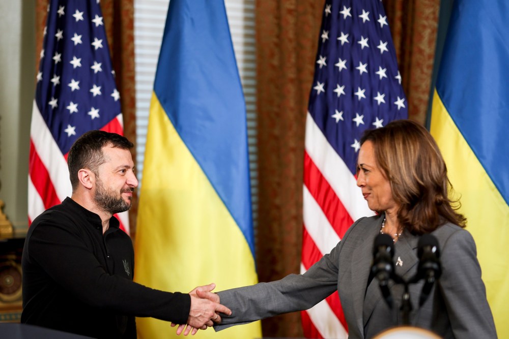 Zelensky meets with Harris