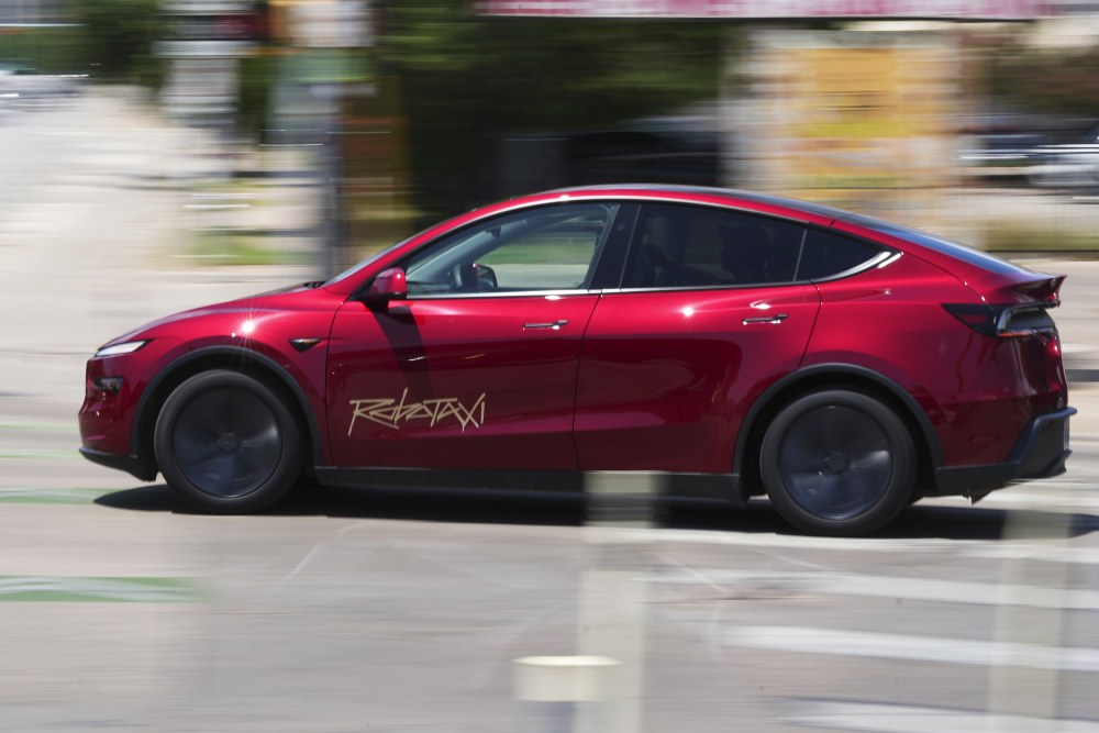 Tesla robotaxi incidents spark confusion and concerns in Austin