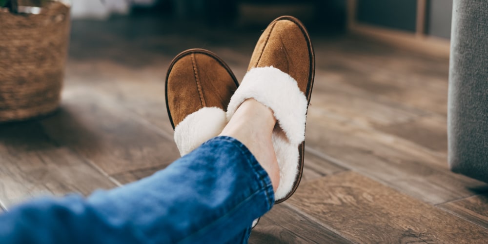 The Best Slippers with Arch Support, According to Experts and Tested by Editors