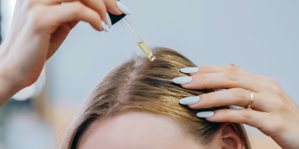 These Hair Thickening Products Give Effective, Long-Term Results, According to Experts and Editors