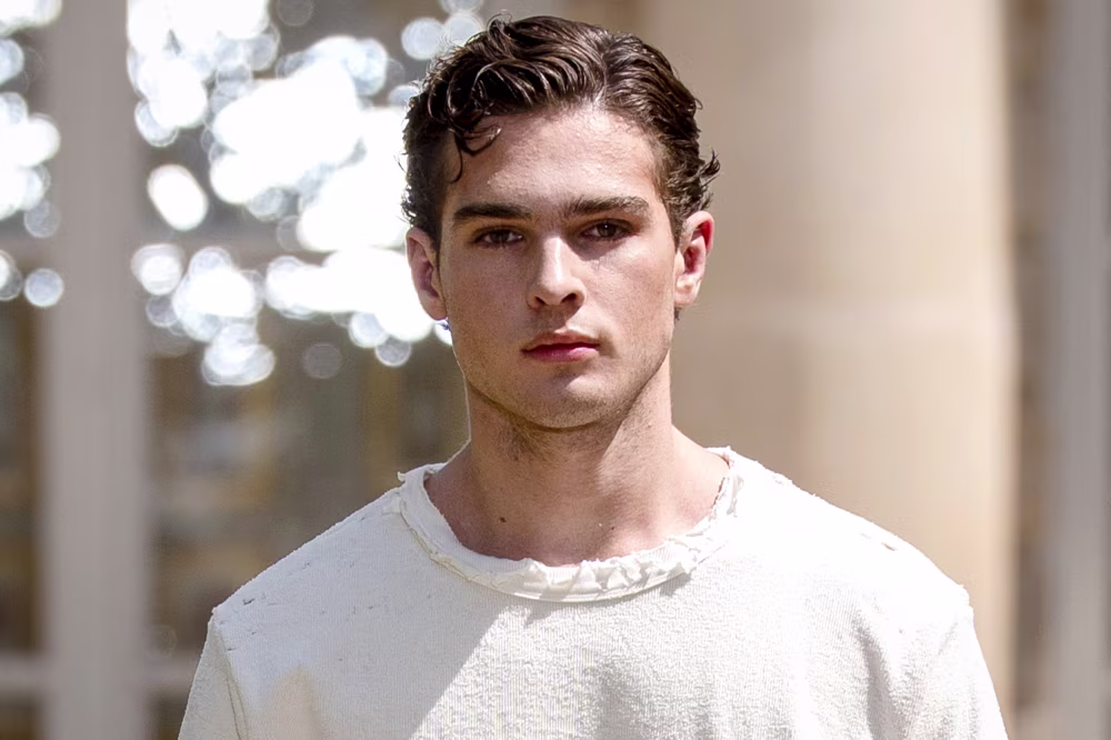 The complicated bargain between ‘looksmaxxing’ influencer Clavicular and the women in his orbit