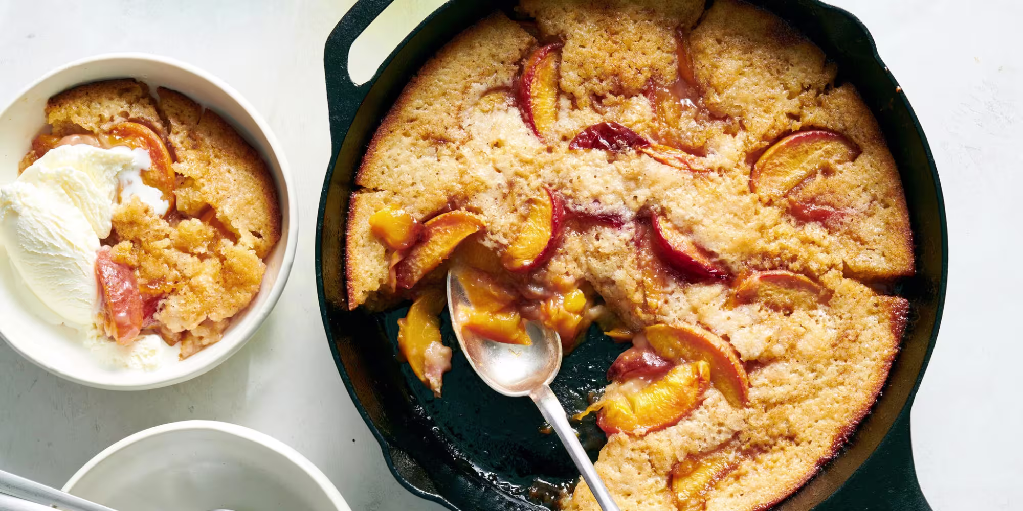 Classic Southern Peach Cobbler – juicy peaches with a golden, buttery biscuit topping