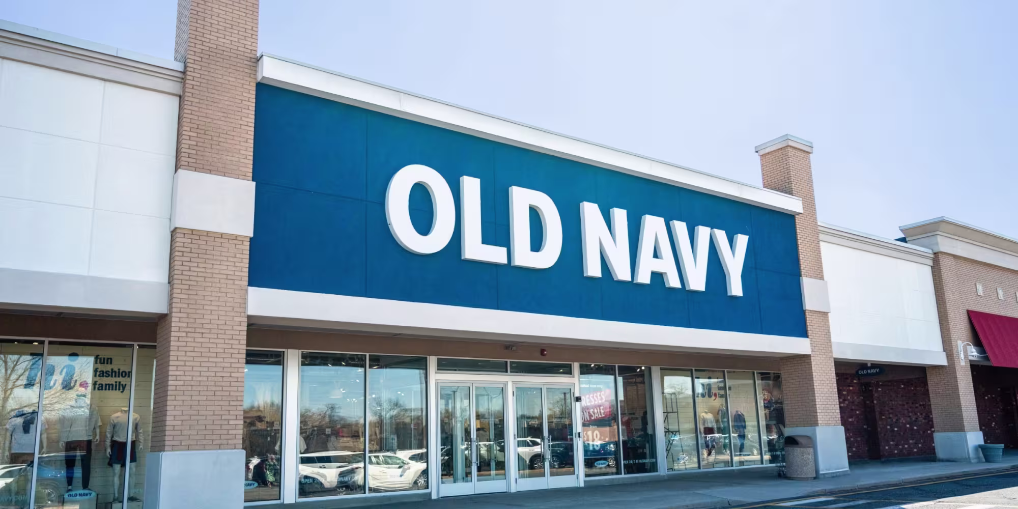 Don't wait to save on these Memorial Day deals from Old Navy, all under $35