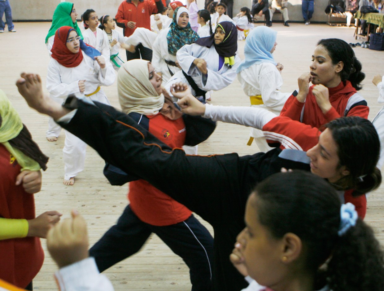 Egyptian women fight sexual harassment