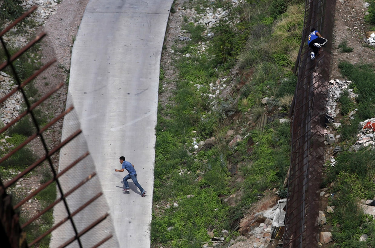 Smugglers are bringing migrants to a remote Arizona border