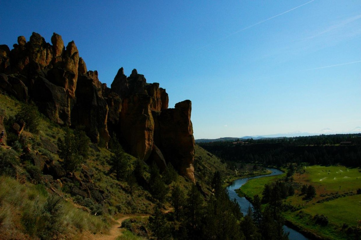 The afternoon glory of Smith Rock.