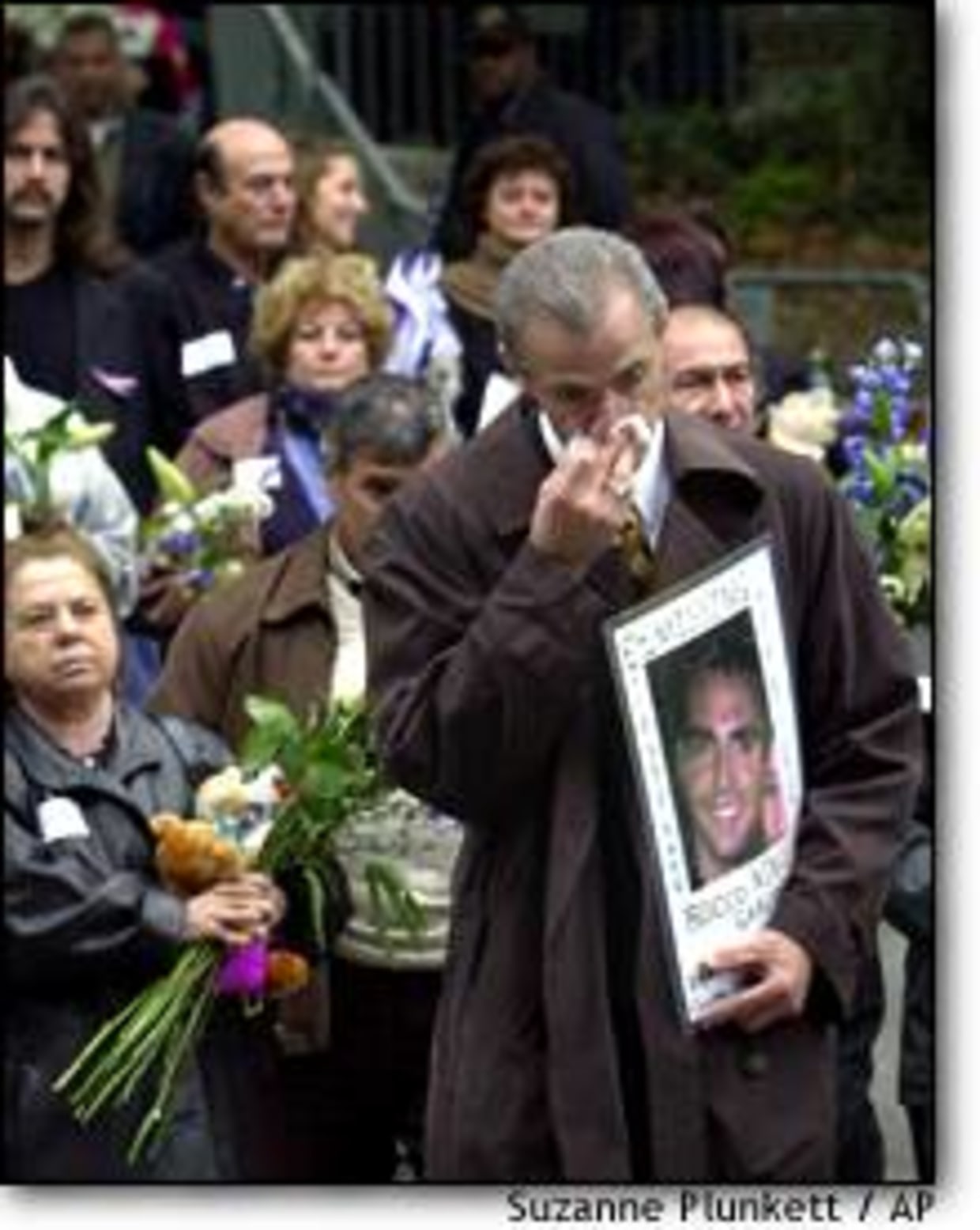 Solemn tribute for Cantor Fitzgerald