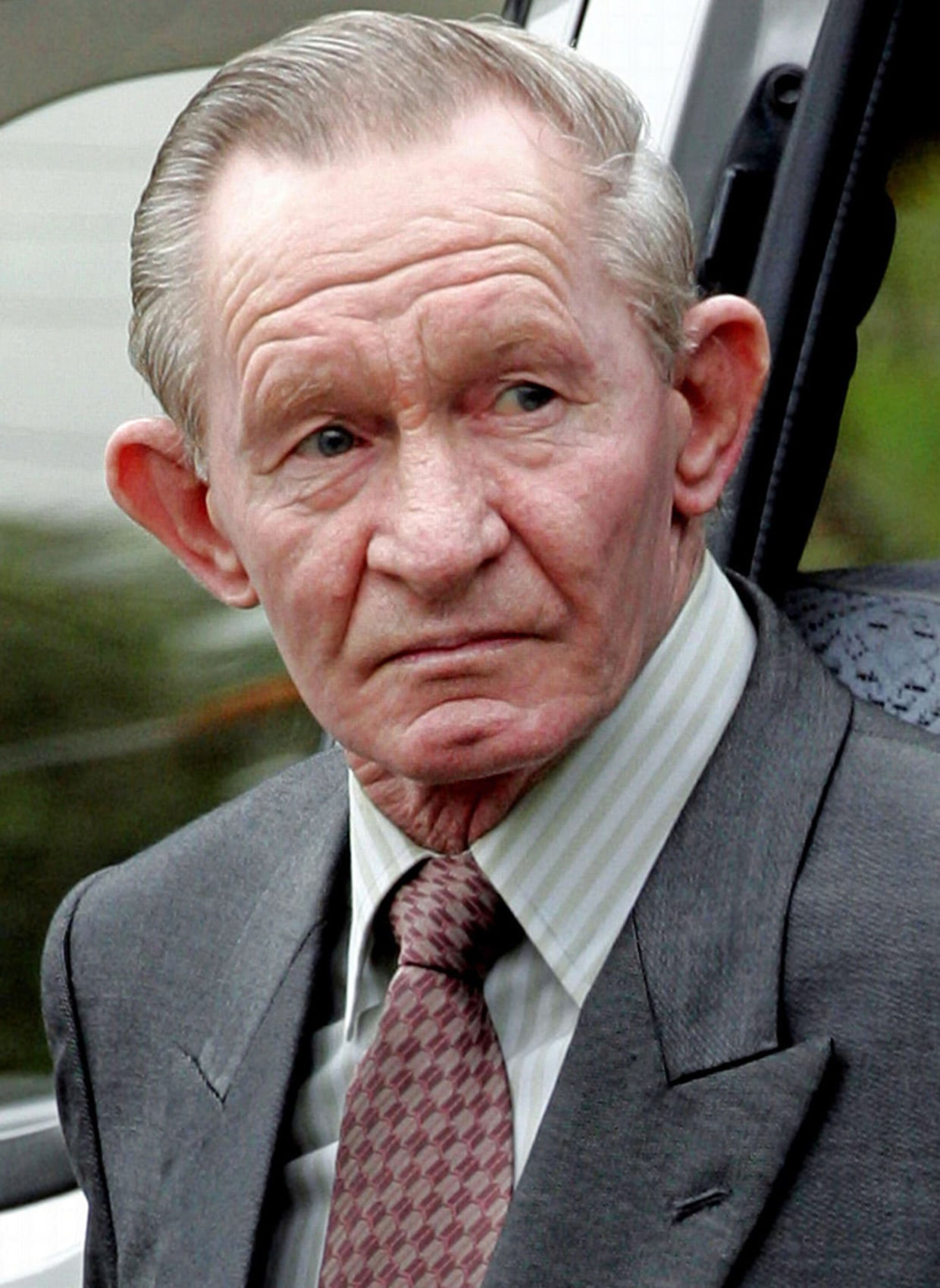 American freed by N. Korea a celebrity in Japan